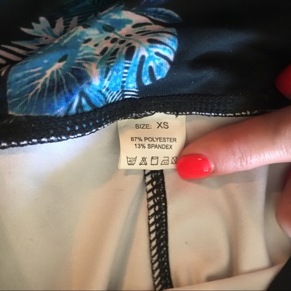 🌴NWOT Til You Collapse Palm Branch Mesh Leggings - Picture 3 of 4